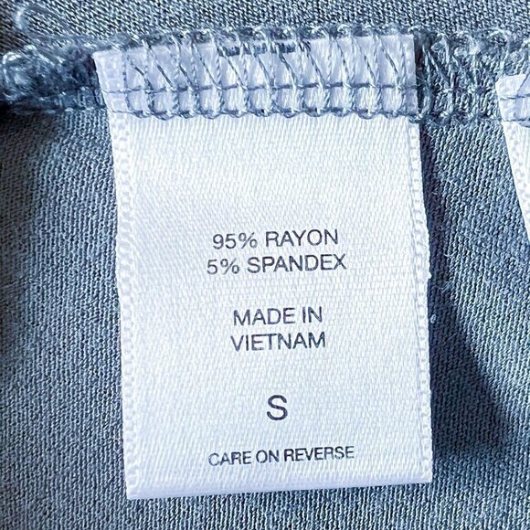 Women’s New York & Company Skater Skirt | Gray | Knee Length | Small | Stretch - Picture 7 of 8